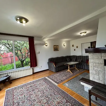 Apartman House Bistrik