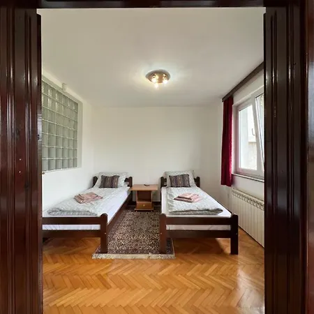 House Bistrik Διαμέρισμα Σαράγεβο
