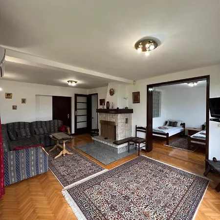 Apartman House Bistrik *