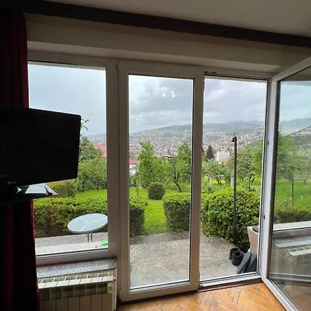 Apartman House Bistrik *